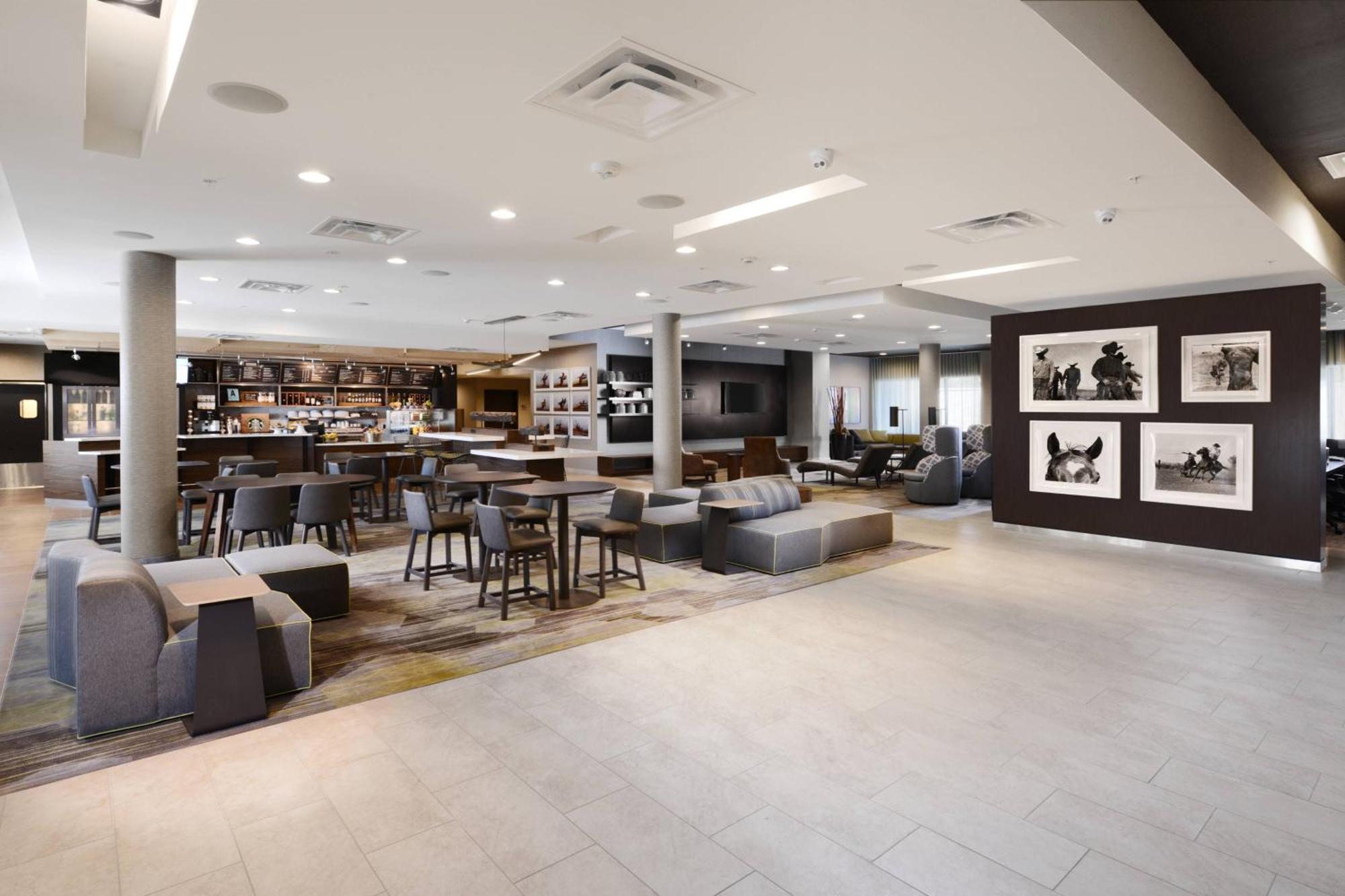 Courtyard By Marriott Dallas Plano/the Colony